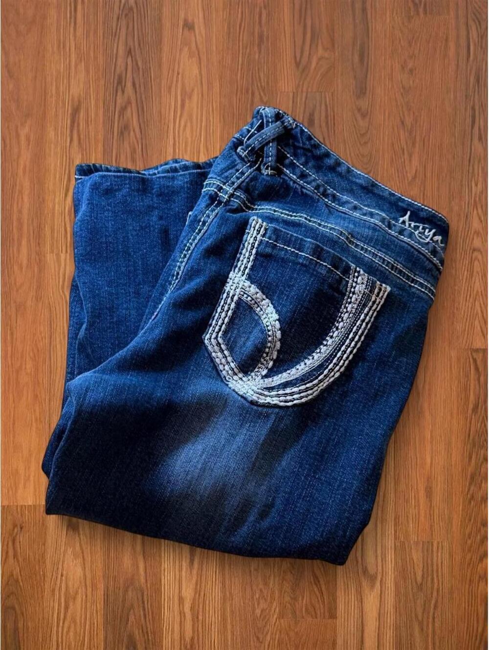 Ariya Y2K Cotton/Denim Women's Blue and Navy Jeans